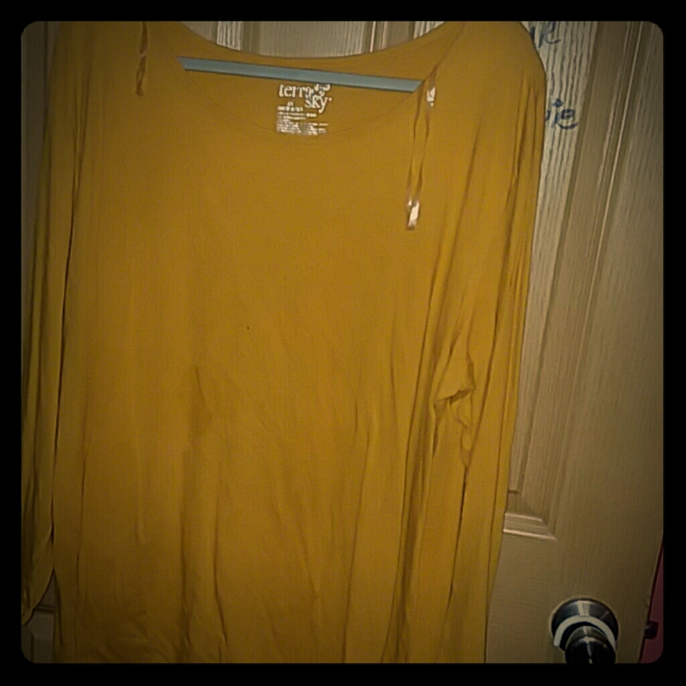 Long Sleeve Tee